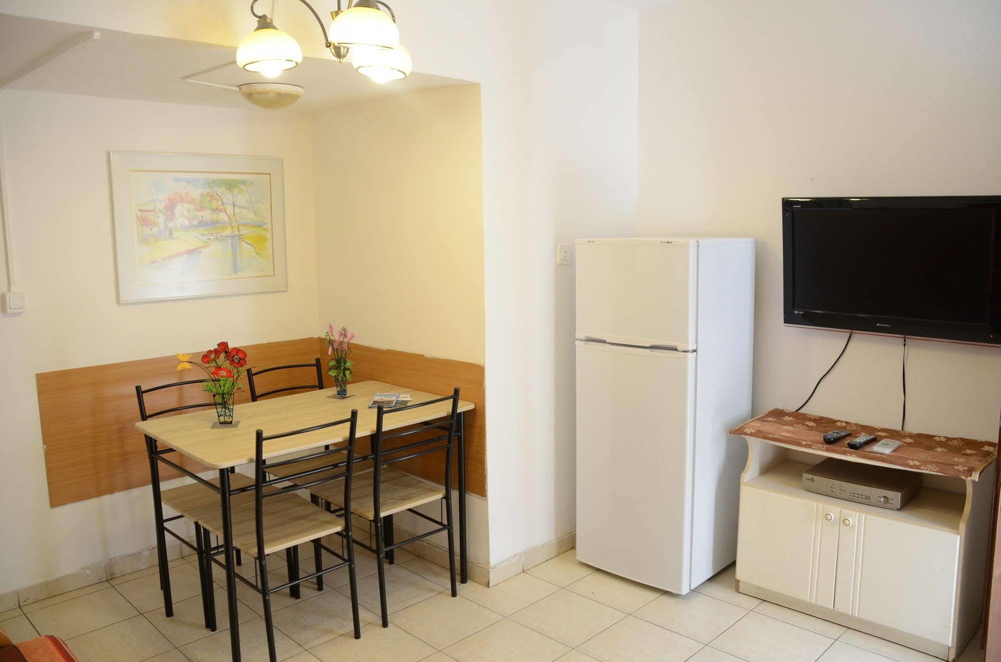 Villa Kibel Apartments Eilat Exterior photo